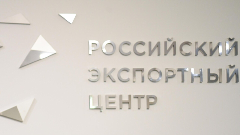 Легенды хоккея сыграют с участниками ВЭФ-2024 во Владивостоке